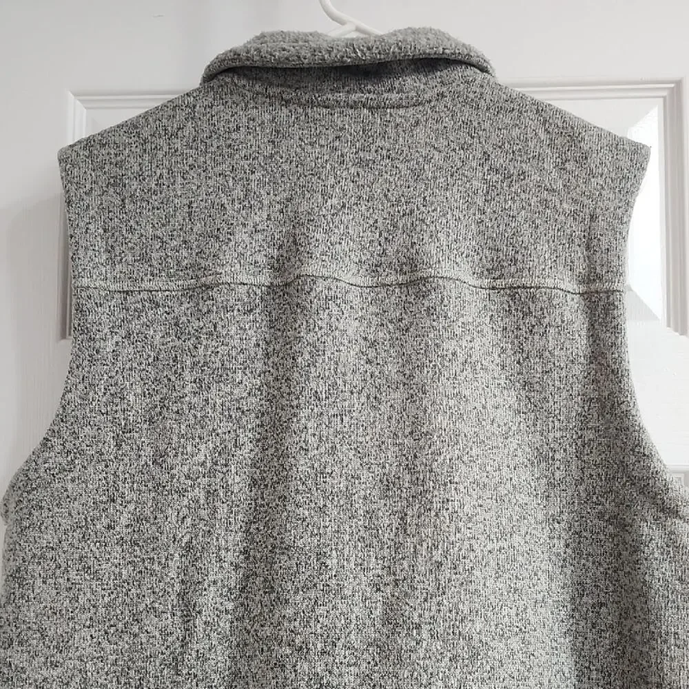 The North Face Men's Grey Tsillan Vest - Large